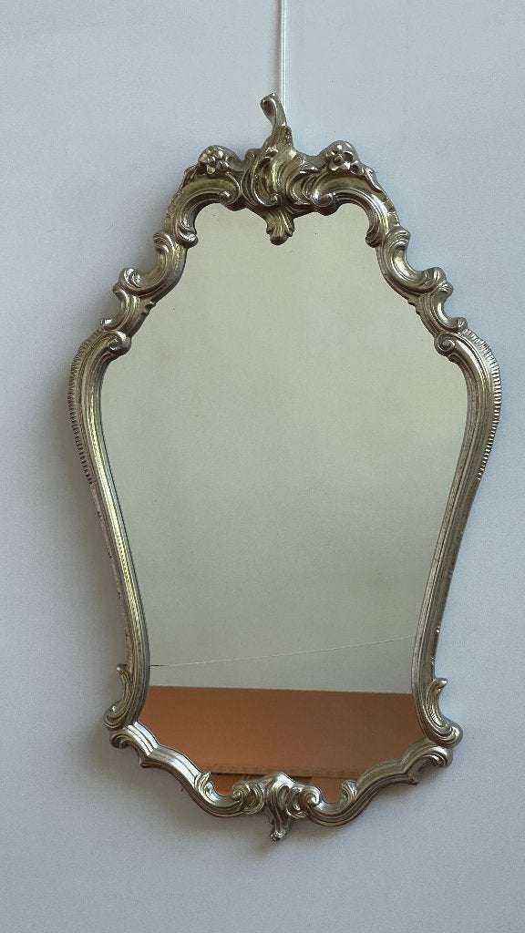 Élégant Miroir de Style Baroque Cadre Argenté (à restaurer), Moins de 100 cm, Enlèvement, Utilisé, 50 à 75 cm