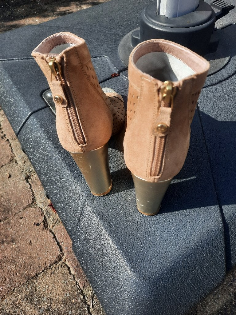 Dames schoenen, Vêtements | Femmes, Chaussures, Beige, Chaussures à haut talons, Comme neuf, Enlèvement