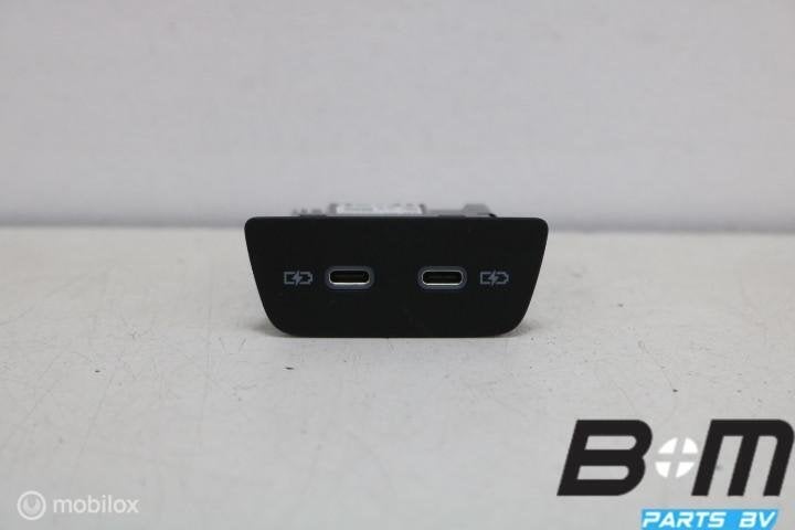 AUX / USB aansluiting Audi Q4 E-tron 2G6035954, Auto diversen, Gebruikt