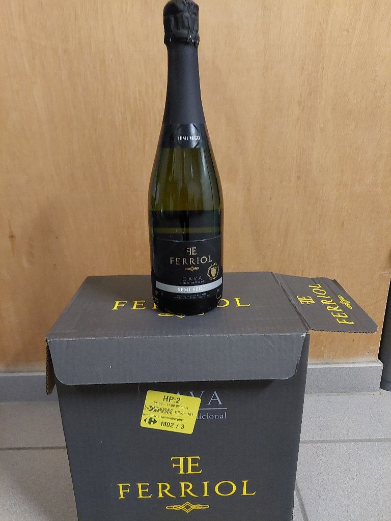 Cava Ferriol, Diversen, Levensmiddelen, Ophalen