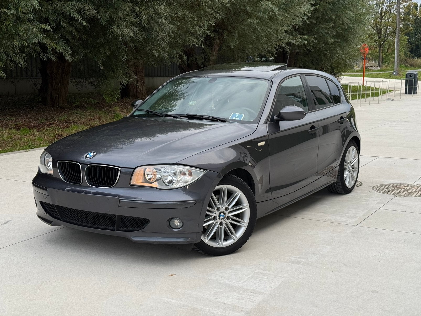 BMW Série 1 118i – Automatique, Auto's, Automaat, Zwart, Bedrijf, Berline
