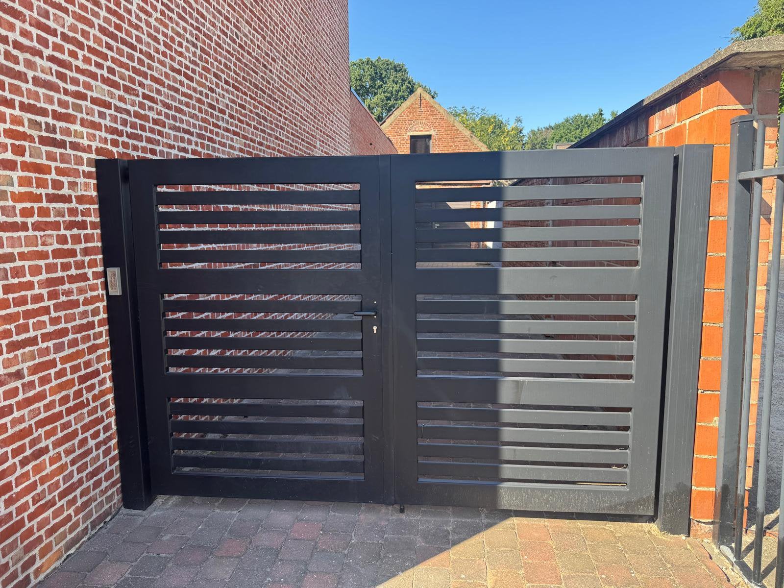 Automatische poort, Tuin en Terras, Ophalen, Zo goed als nieuw