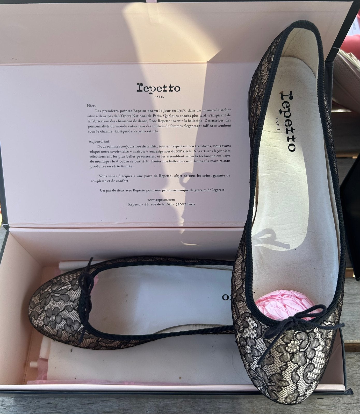 Ballerine dentelle, Enlèvement ou Envoi, Comme neuf