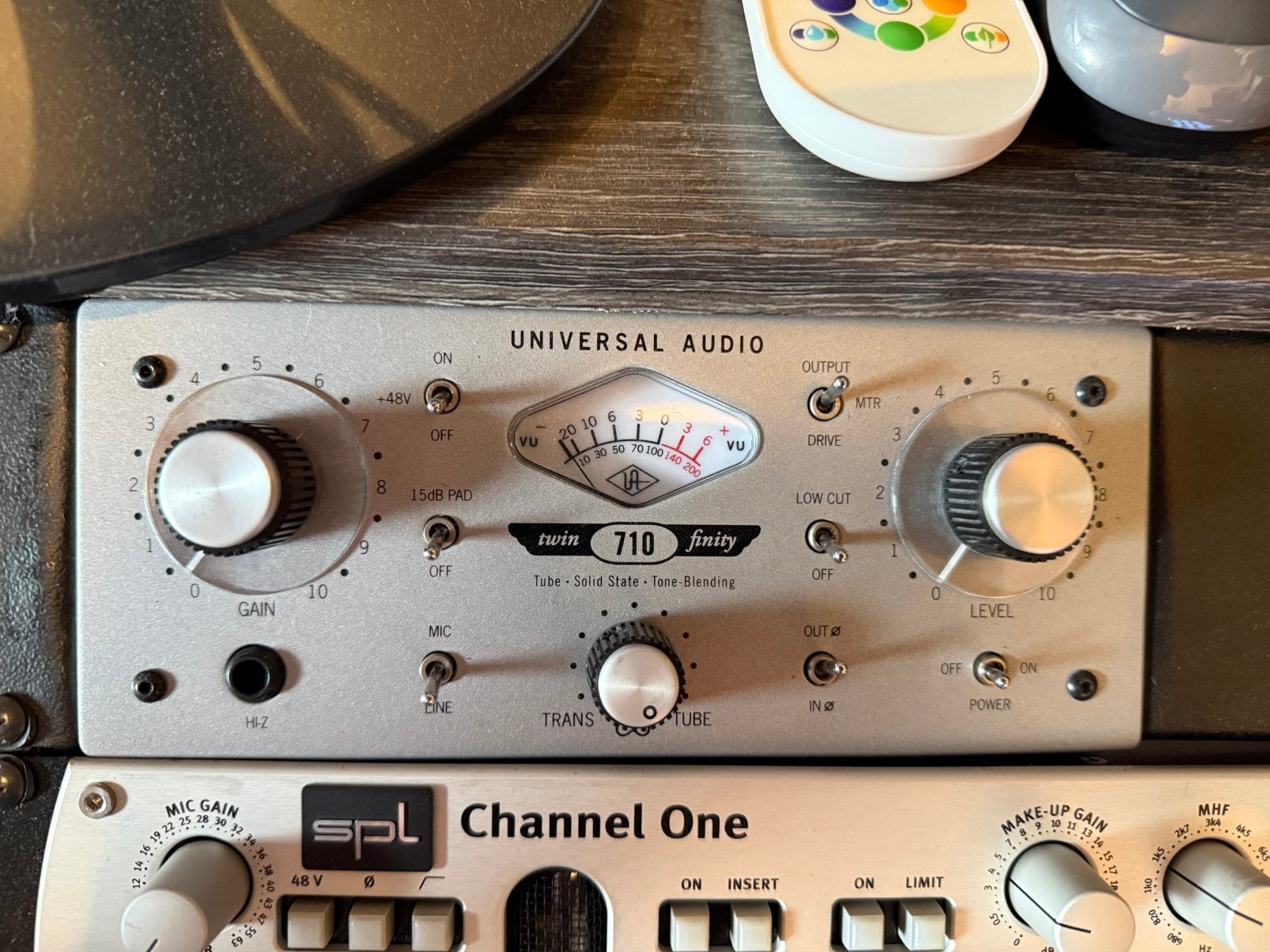 UNIVERSAL AUDIO 710 TWIN FINITY PREAMP, Ophalen of Verzenden, Zo goed als nieuw