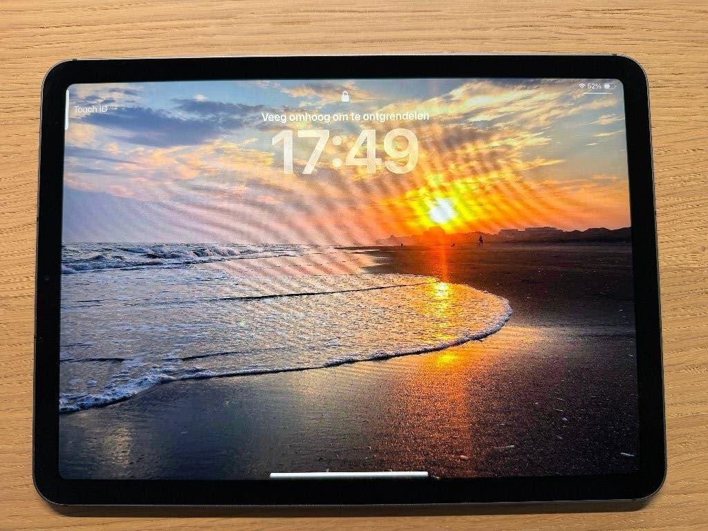 Ipad air 5e generatie 2022 64 GB 10,9', WIFI+SIM, krasvrij, Ophalen, Apple iPad Air, 11 inch, Zo goed als nieuw