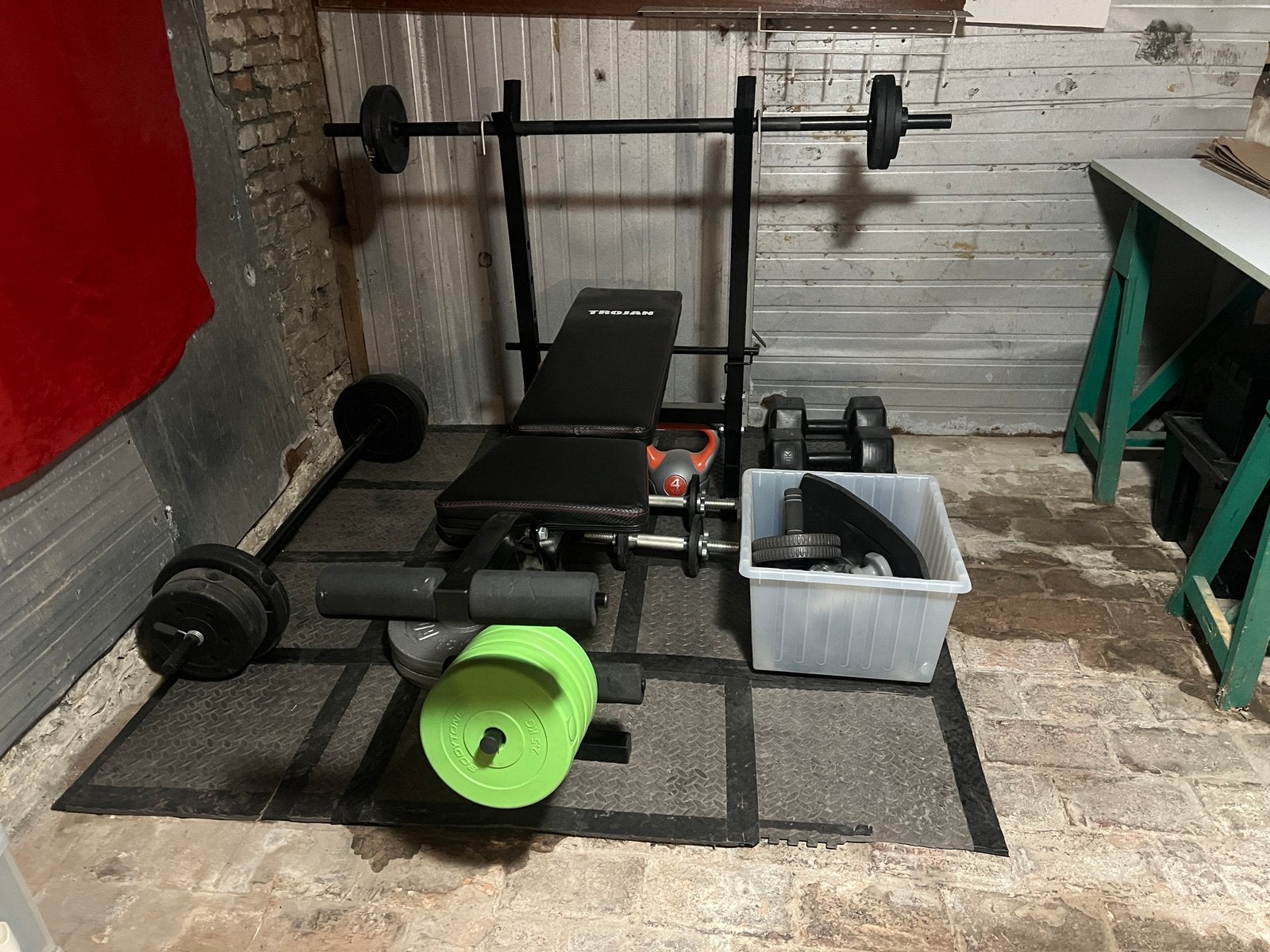 Uitgebreide benchpress, veel gewichten, Ophalen, Zo goed als nieuw, Benen