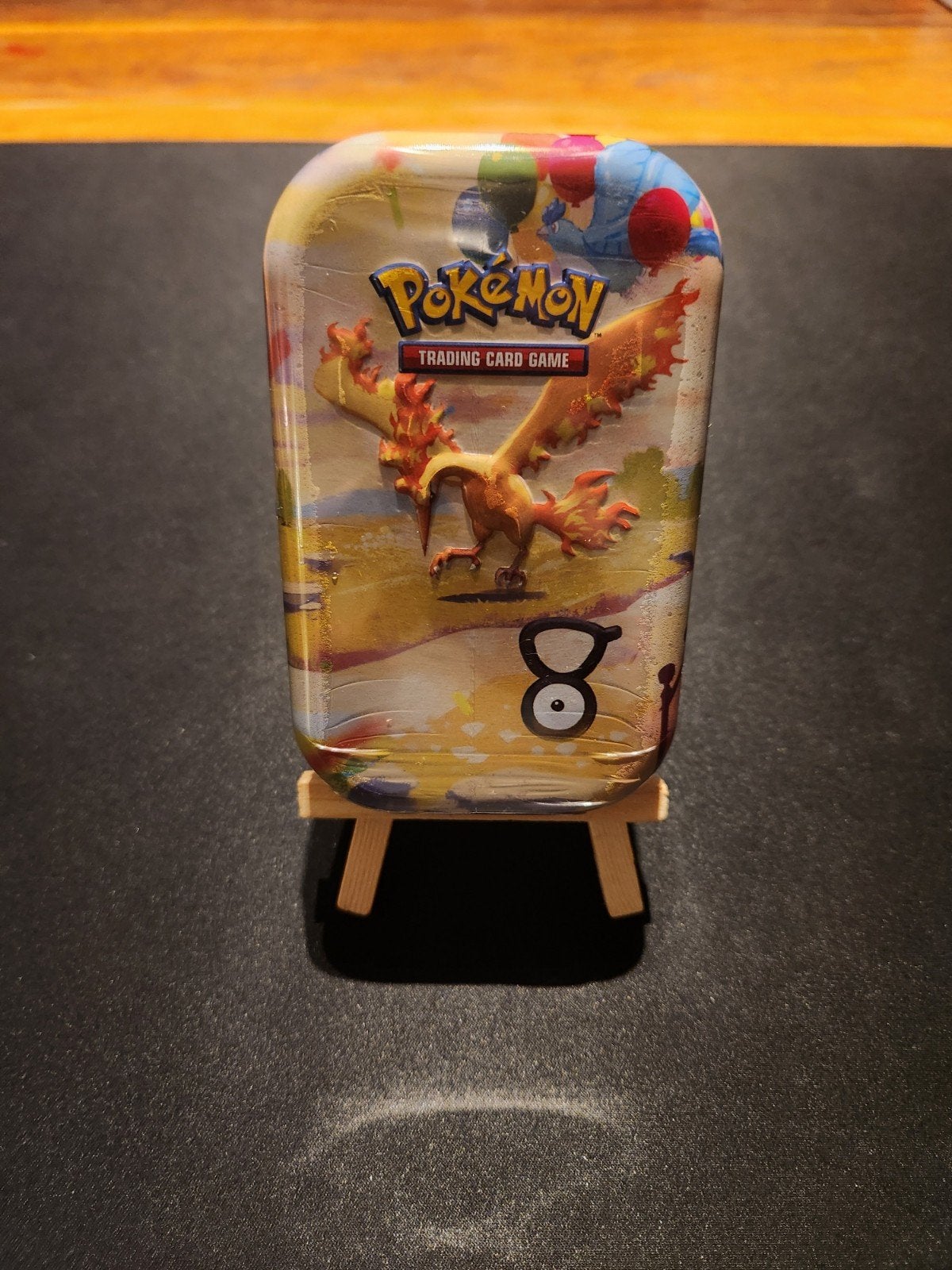 Pokémon TCG – Galarian Moltres Mini Tin, Ophalen of Verzenden, Booster