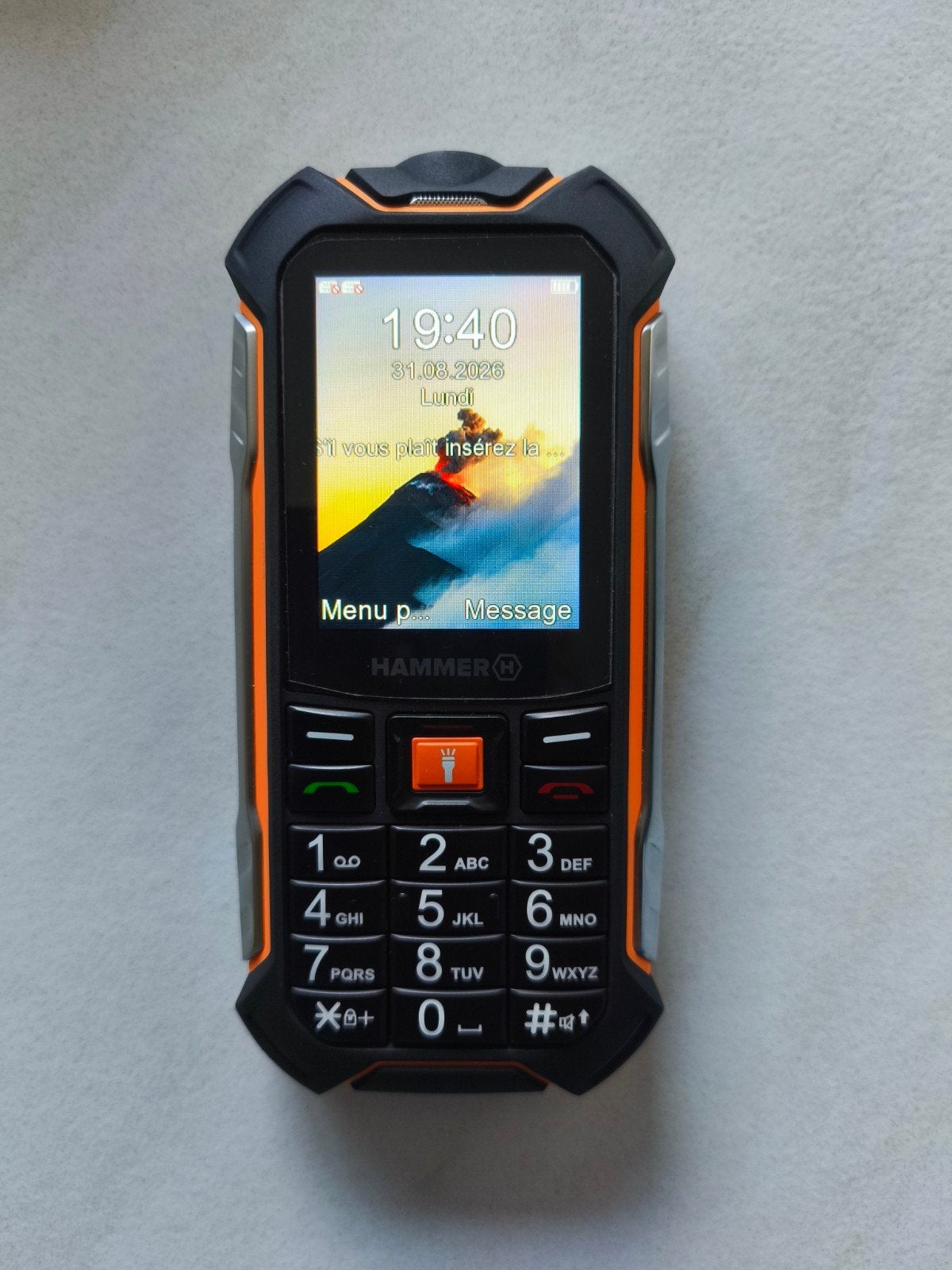 Gsm hammer Boost Lte incassable étanche autonomie chargeur, Télécoms, Enlèvement, Utilisé, Sans abonnement