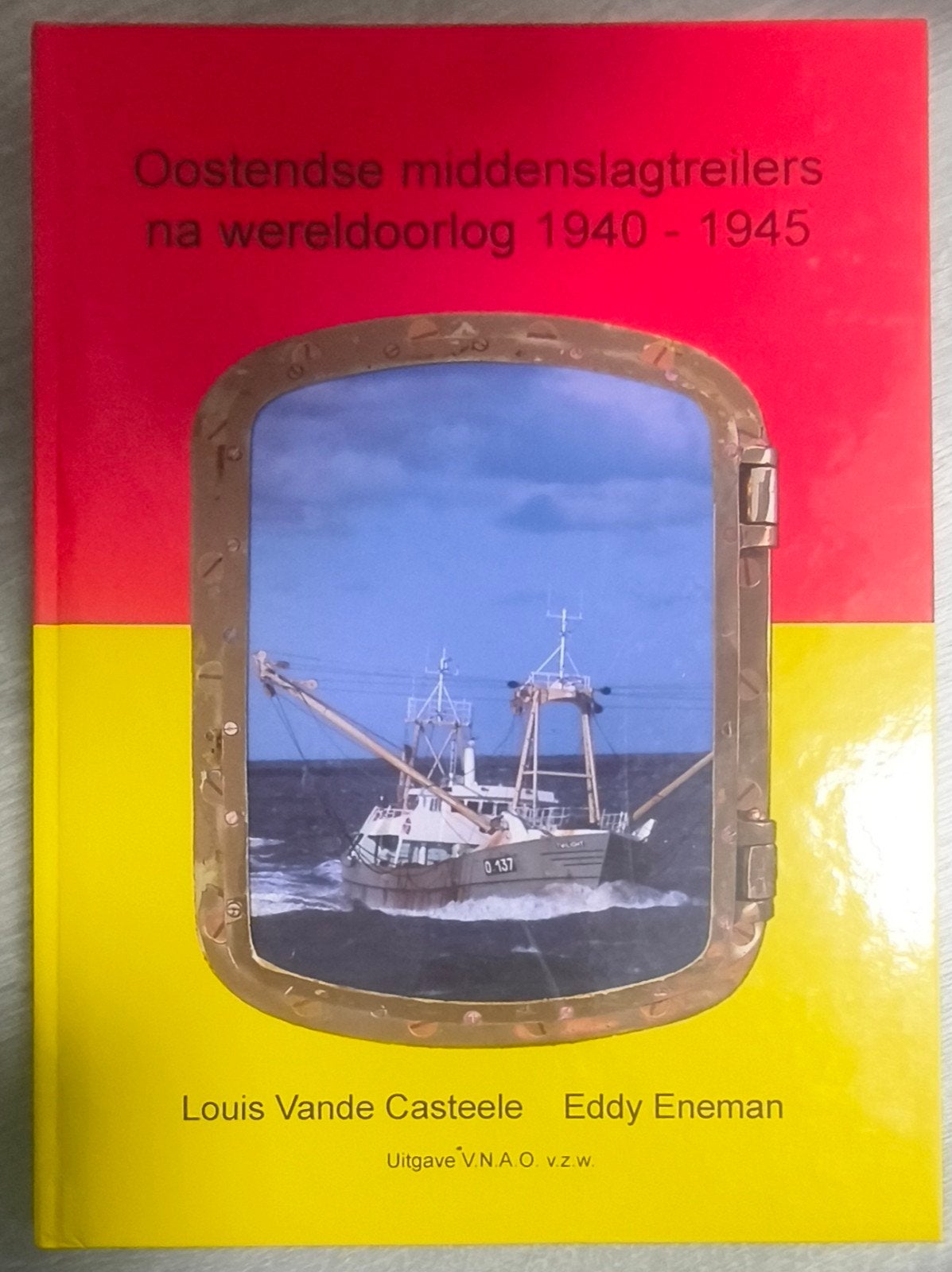 Oostendse middenslagtreilers na wereldoorlog 1940, Verzamelen, Scheepvaart, Ophalen of Verzenden