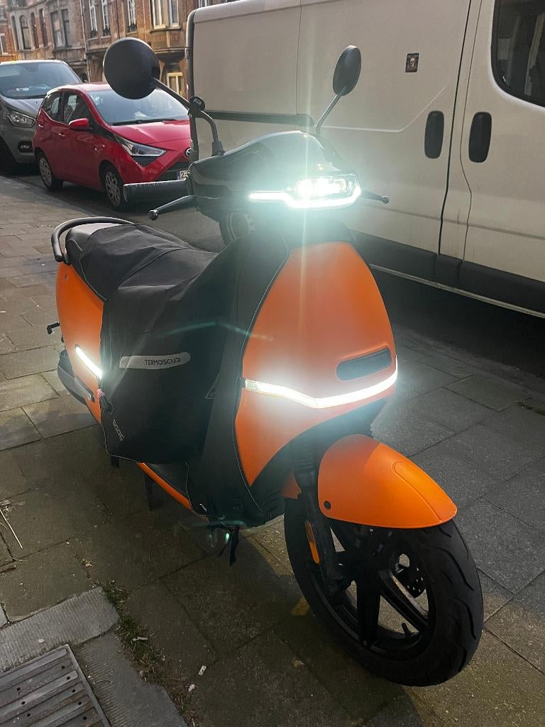 Horwin EK1 45km/h, Autres marques, Utilisé, 30 à 50 km par batterie, Enlèvement
