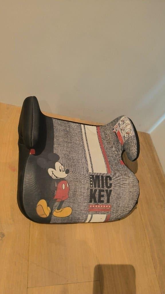 Auto zitverhoger, Kinderen en Baby's, Autostoeltjes, Autogordel, 15 t/m 36 kg, Zo goed als nieuw, Ophalen