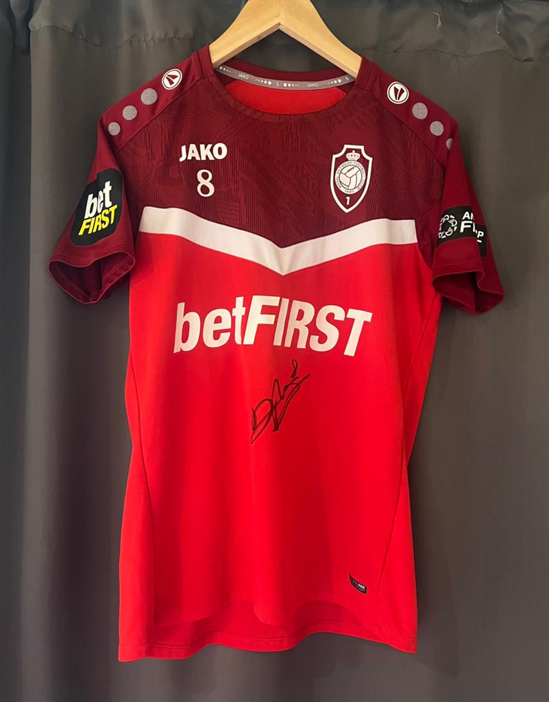 Dennis praet worn trainingshirt, Enlèvement ou Envoi, Comme neuf, Maillot