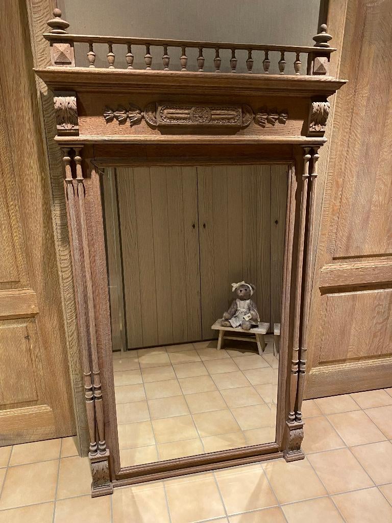 Grote wandspiegel met mooi handsnijwerk, Ophalen, Nieuw, 75 tot 100 cm, 150 tot 200 cm