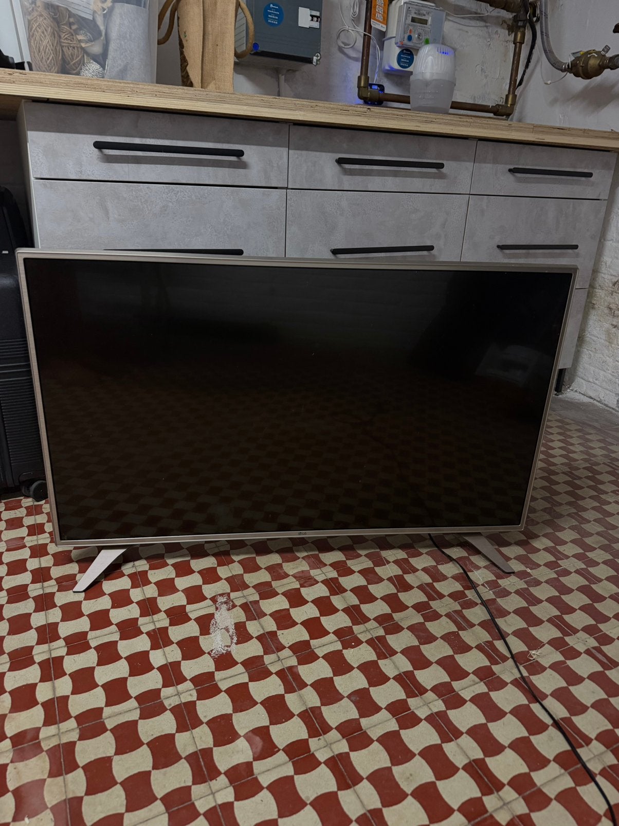 LG 43LH615V 43” Full HD Smart TV Wifi Zilver Led TV, Audio, Tv en Foto, Televisies, Ophalen, LED, Zo goed als nieuw, LG