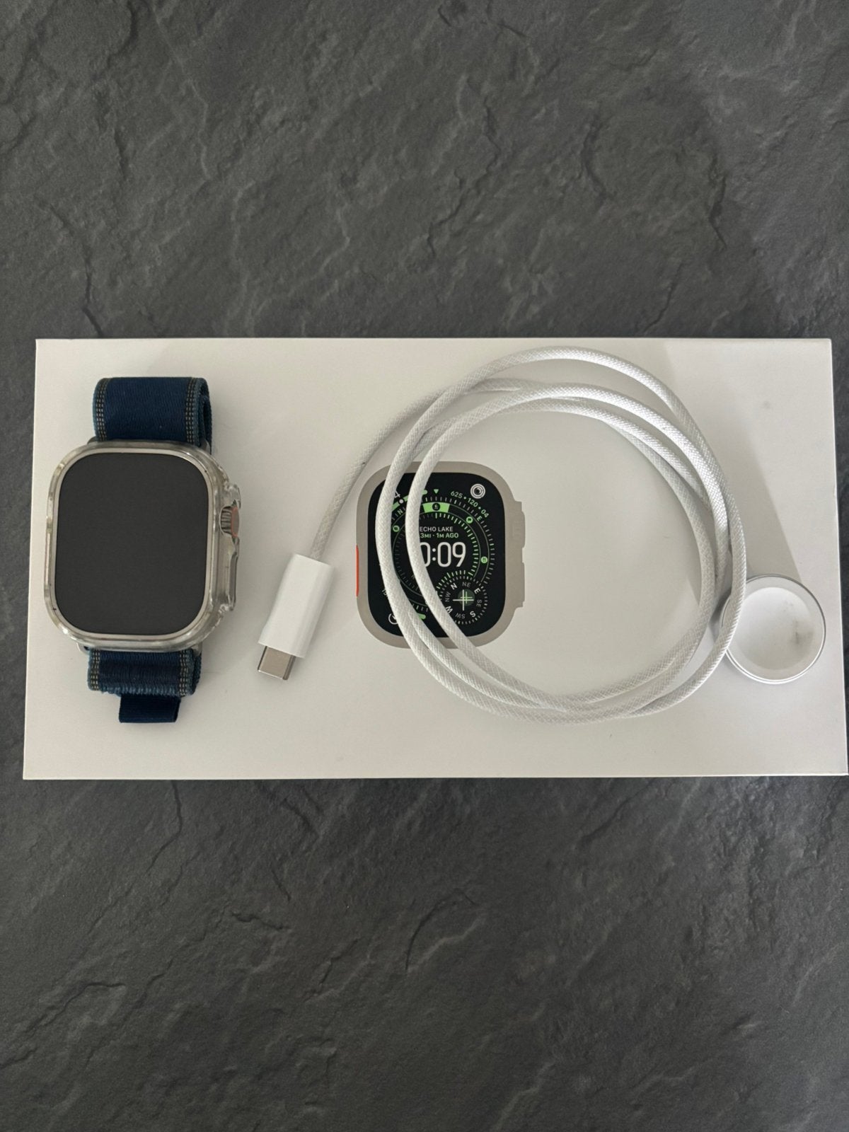 Apple Watch Ultra 3, Bijoux, Sacs & Beauté, Étanche, Gris, IOS, Comme neuf