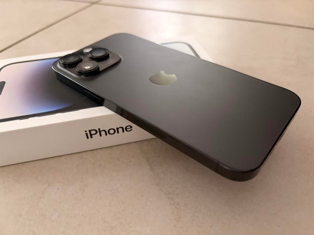 iPhone 14 Pro Max 128 GB - Spacegrijs + gratis hoesjes, Telecommunicatie, Mobiele telefoons | Apple iPhone, Gebruikt, 128 GB, Zonder abonnement