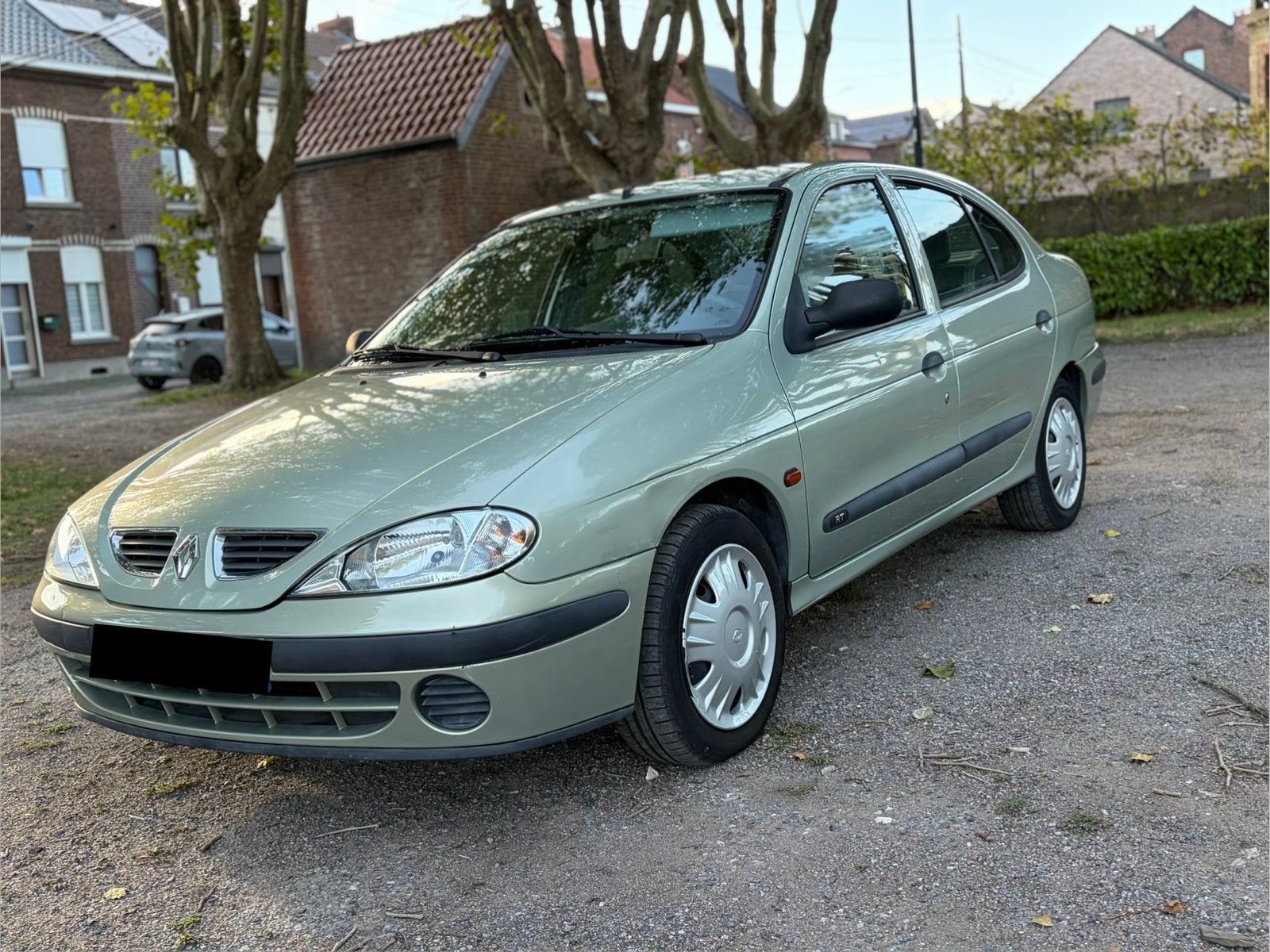 Renalut Megane 1.6 Essence Prêt a immatriculée, Autos, Argent ou Gris, Achat, 4 portes, Berline