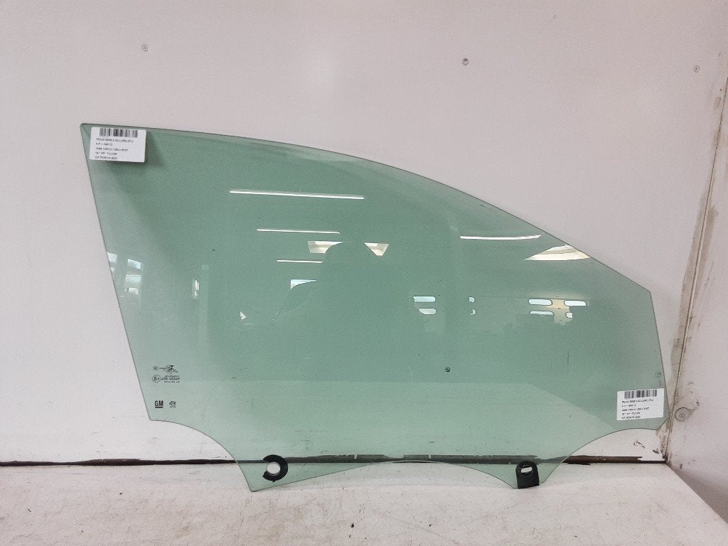PORTIERRUIT RECHTS VOOR Peugeot 5008 II (M4 / MC / MJ / MR), Kontakt-peugeot@peugeot.com, Gebruikt, Peugeot Deutschland GmbH, Bahnhofsplatz
65423  Rüsselsheim, DE