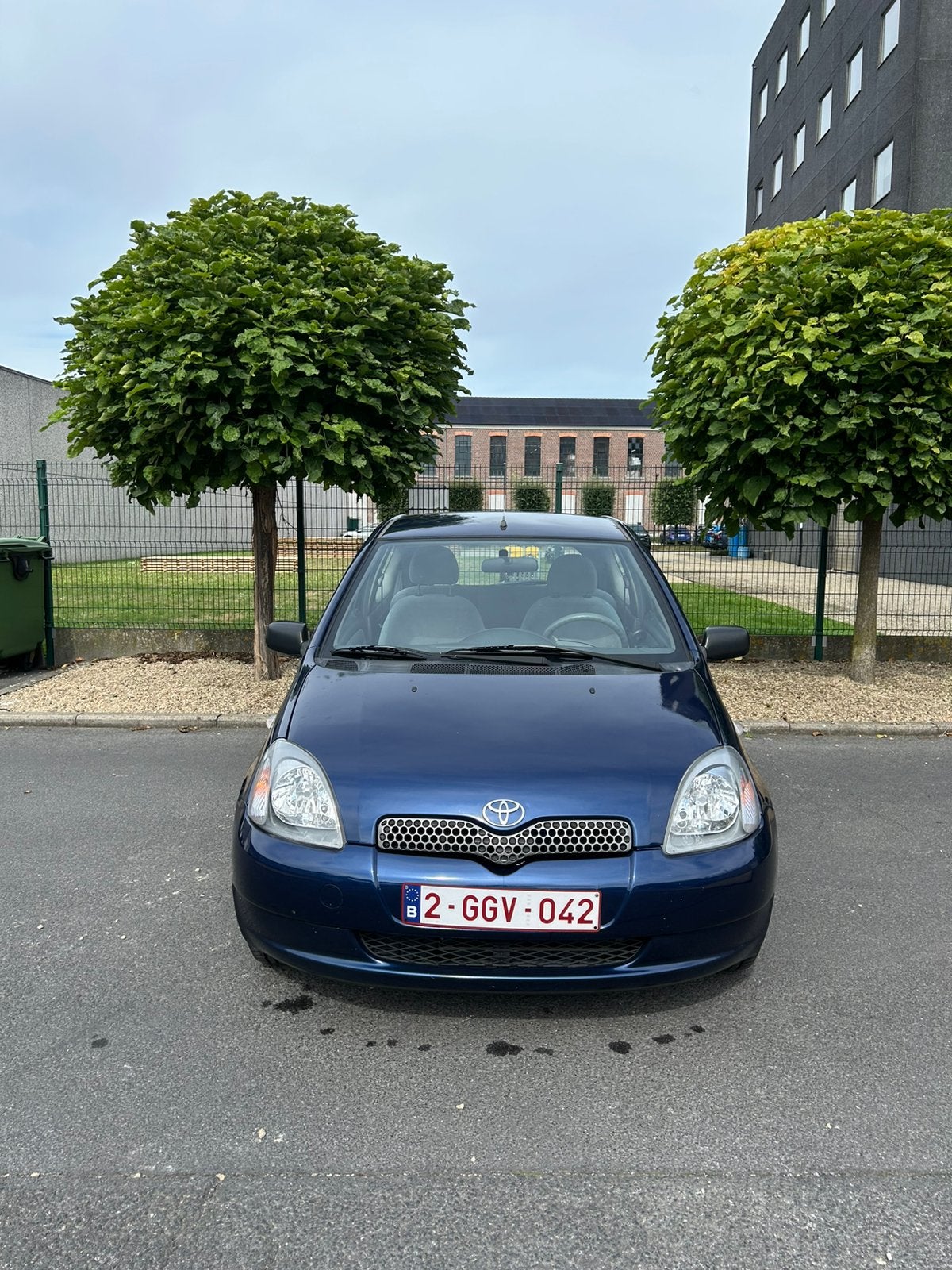Toyota Yaris 1.3 Automatique — 2001 — 180 000 km, Autos, Autres modèles, Achat, 63 kW, 5 places
