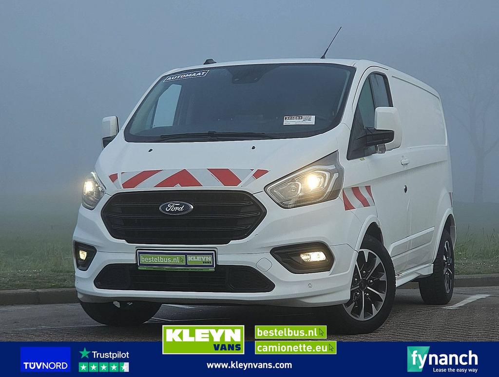 Ford TRANSIT CUSTOM 2.0 L1H1 SPORT 185Pk !, Auto's, Bestelwagens en Lichte vracht, Automaat, Cruise Control, Wit, Bedrijf