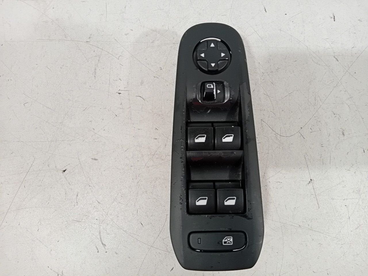 Bedieningspaneel elektrische ramen Peugeot 308, Onderdelen@venauto.nl, Van der Ven Autorecycling B.V., Ettenseweg 76, 4706 PB Roosendaal, The Netherlands