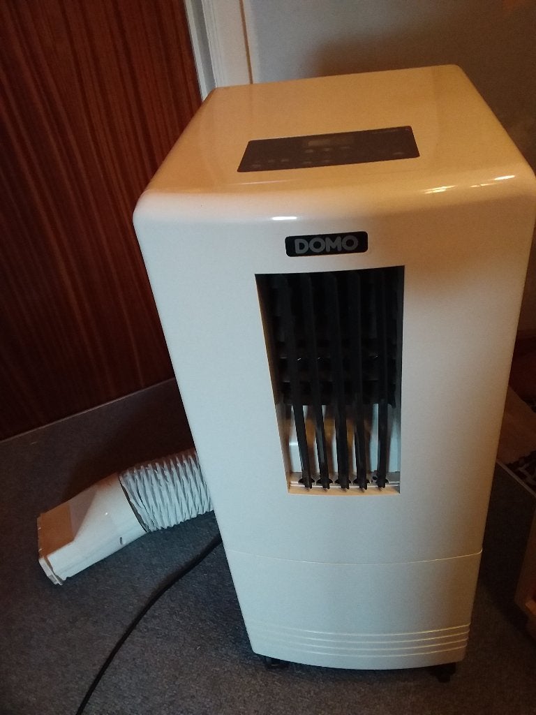 Mobiele airco op wieltjes merk Domo, Huis en Inrichting, Ophalen, Gebruikt