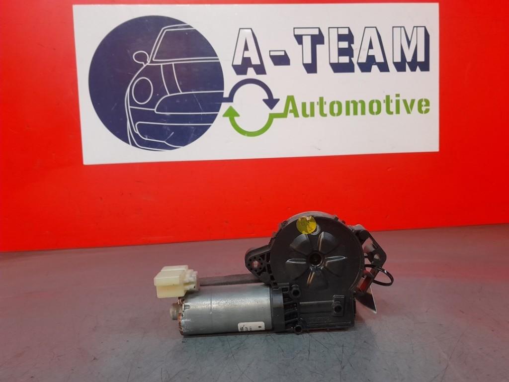 SCHUIFDAK MOTOR Volkswagen Tiguan (AD1) (3G9877795F), Gebruikt, Volkswagen