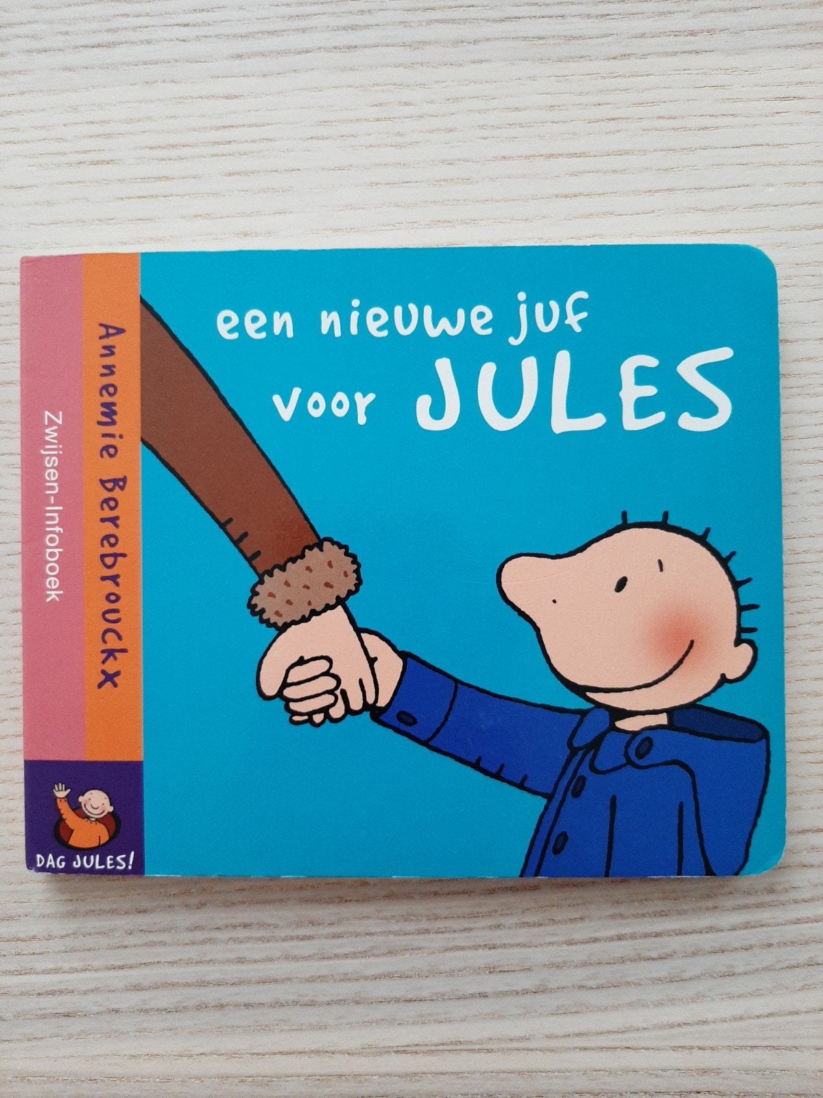Een nieuwe juf voor JULES, Boeken, Ophalen