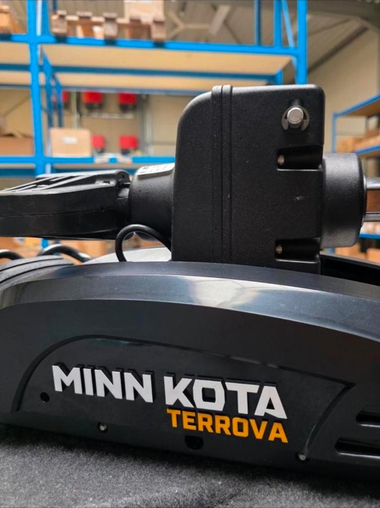 Minn kota terrova 80lbs 24V + voetpedaal + 2accu's, Enlèvement ou Envoi