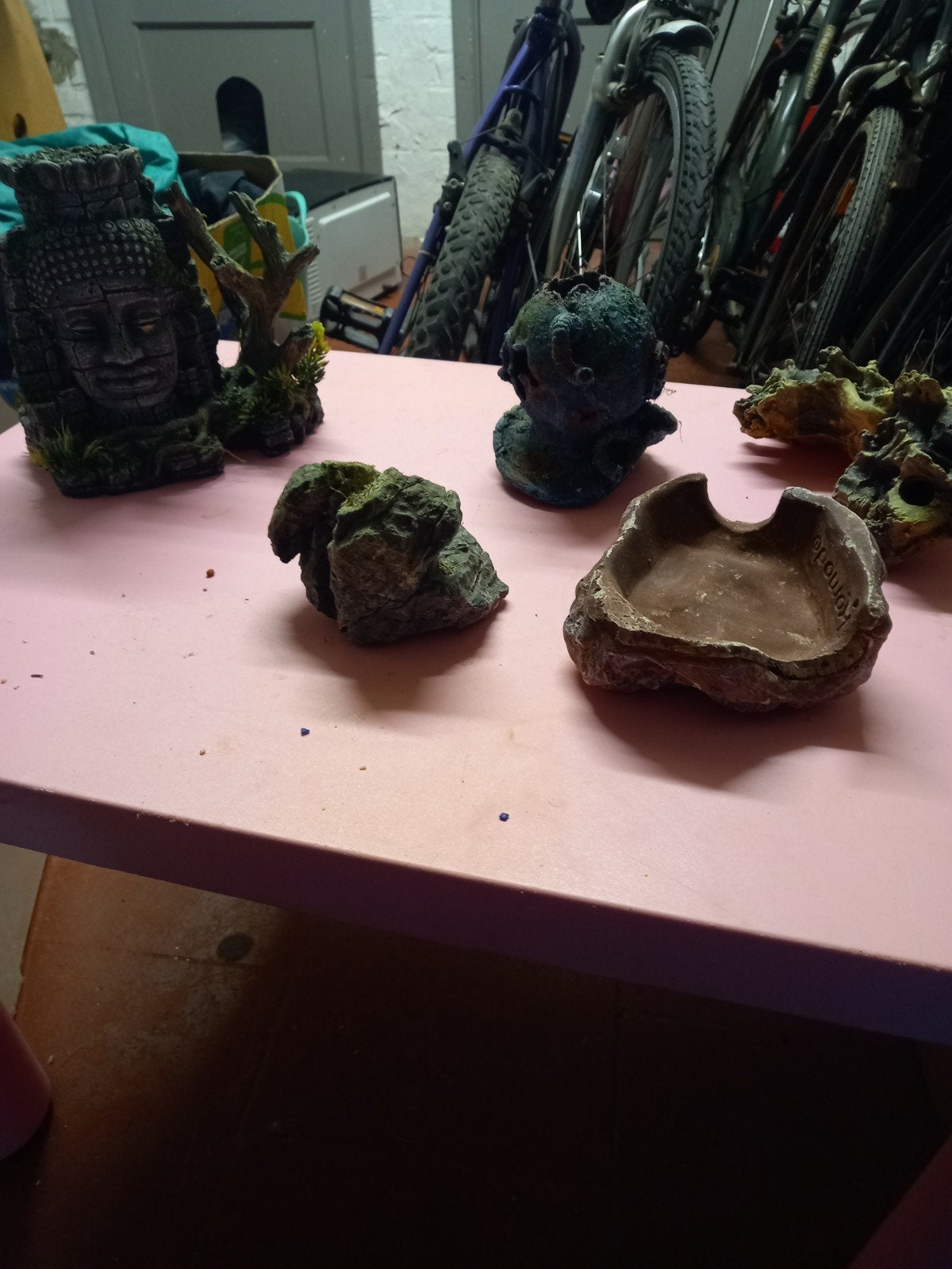 lot 5 piece decorations aquarium, Enlèvement
