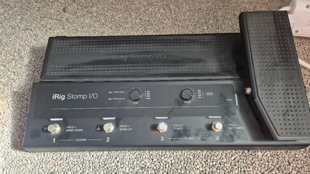 iRig Stomp I/O, Enlèvement ou Envoi, Utilisé, Multi-effet