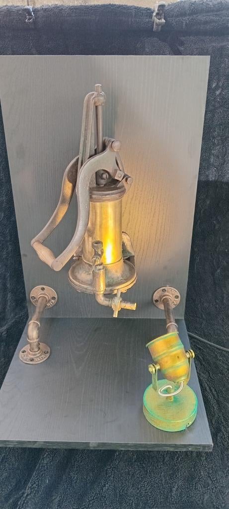 Antieke handpomp rond het jaar 1900, Ophalen of Verzenden