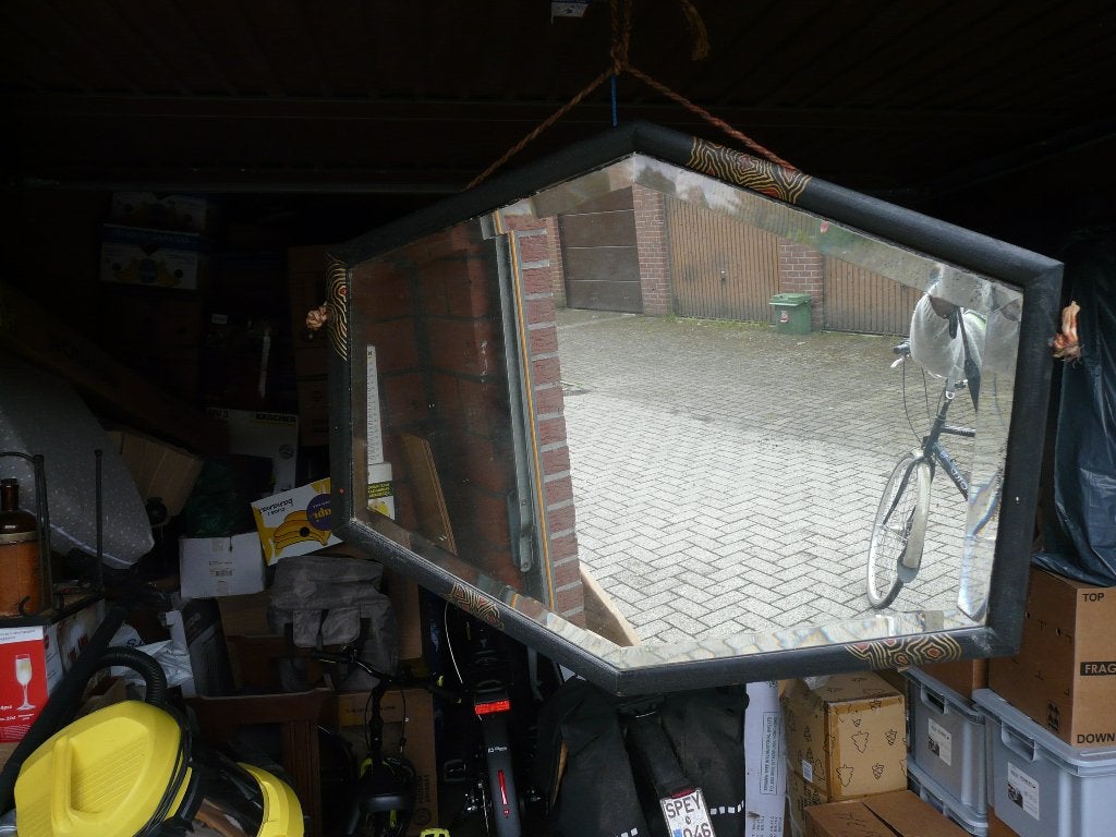20e eeuwse spiegel., Ophalen