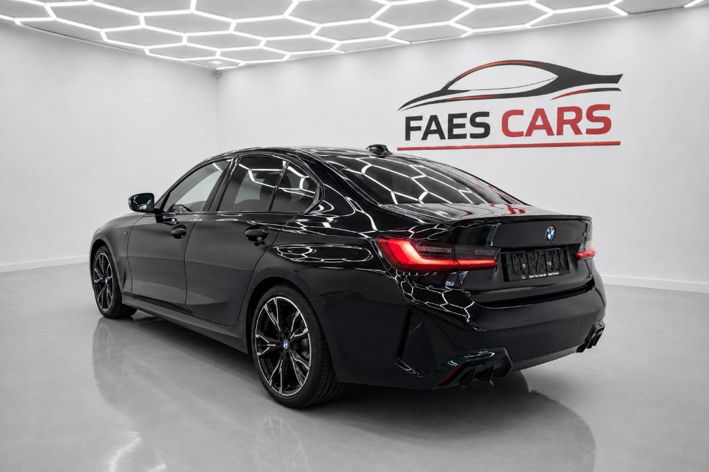 Bmw 216 Grand coupé M pakket 2600 km, Autos, BMW, 90 kW, Entreprise, Entretenue par le concessionnaire, Noir