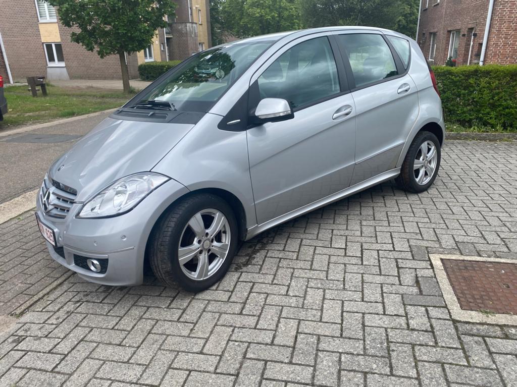 MERCEDES A KLASSE 1.5 BENZİNE AUTOMAAT, Auto's, Mercedes-Benz, Particulier, A-Klasse, ABS, Airbags, Airconditioning, Automatische klimaatregeling
