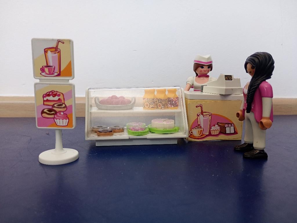 PLAYMOBIL 9097 pastry chef with countertop + extra, Ophalen of Verzenden, Gebruikt, Complete set
