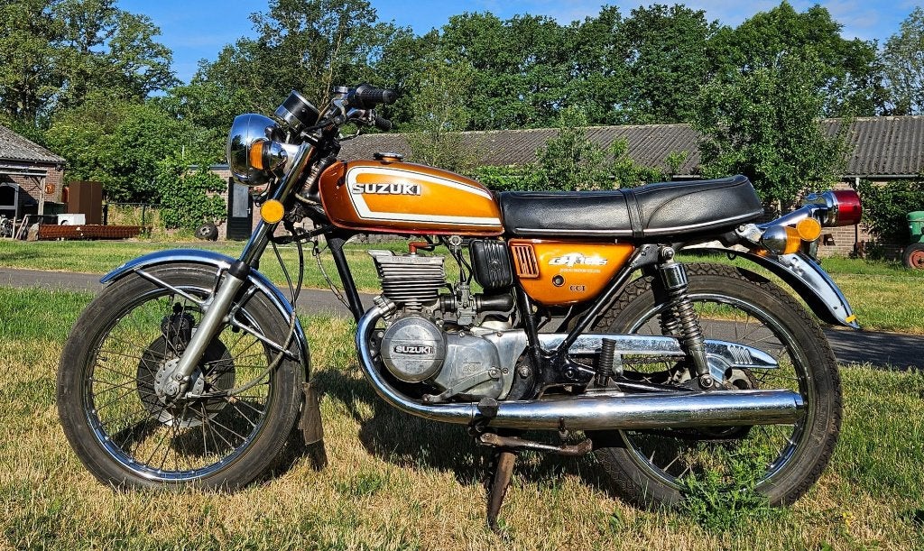 Suzuki GT185, Motos, Tourisme, Occasion, 185 cm³, 2 cylindres