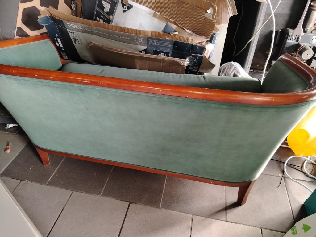 canapé 2 places love seat vintage bois velours vert pastel, Moins de 75 cm, Moins de 150 cm, Enlèvement, Utilisé