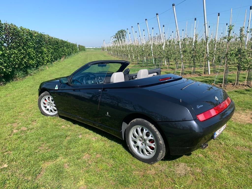 Alfa Romeo Spider 2.0TS lusso type 916, Auto's, Voorwielaandrijving, Cabriolet, Spider, Leder