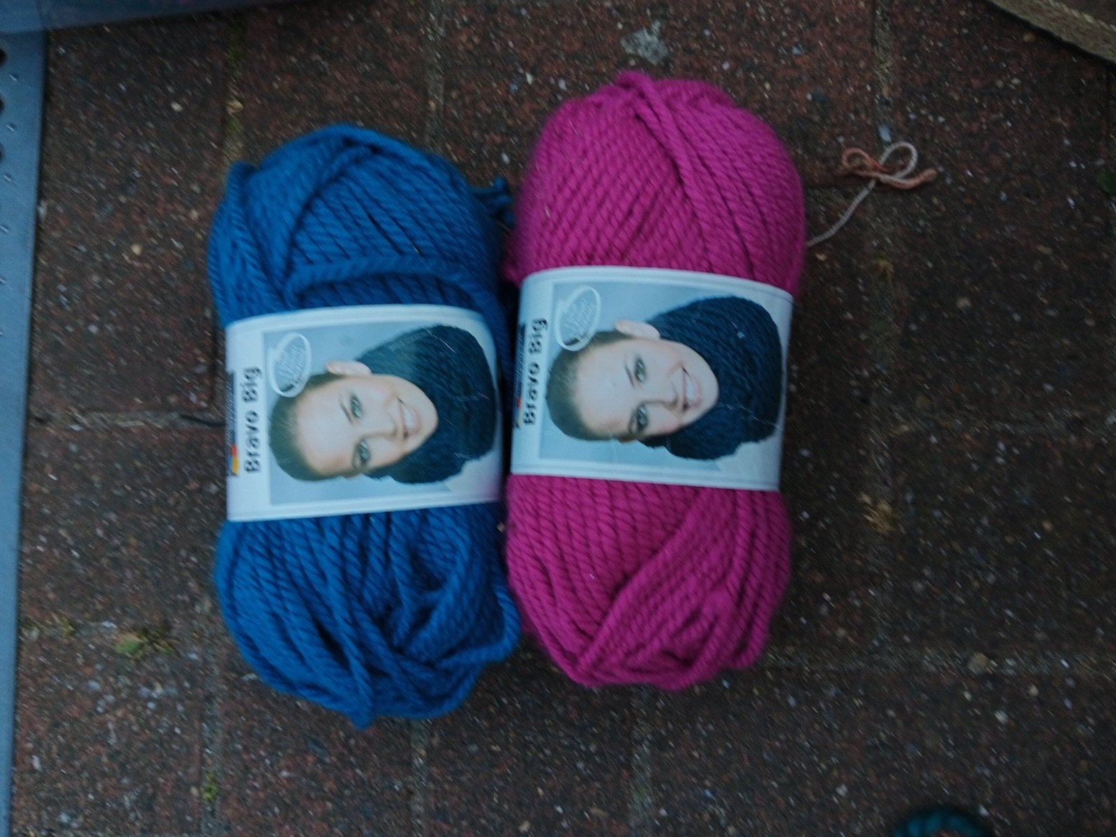 2x dikke wol voor kraag, Ophalen