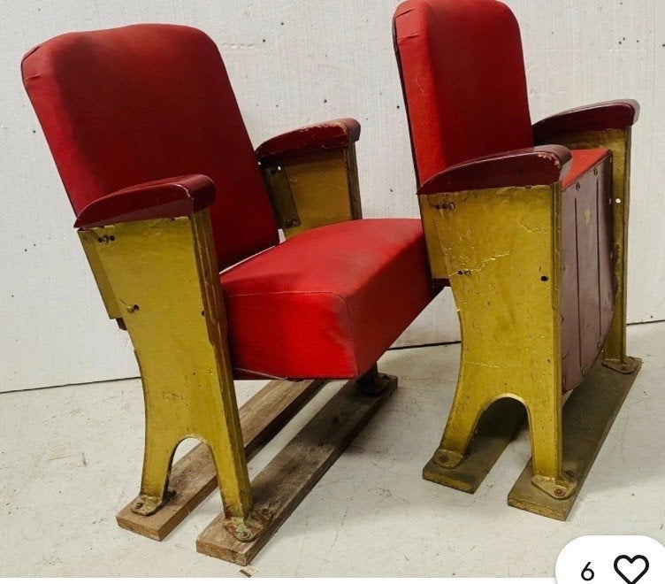 fauteuil de théâtre ou de cinéma, Enlèvement