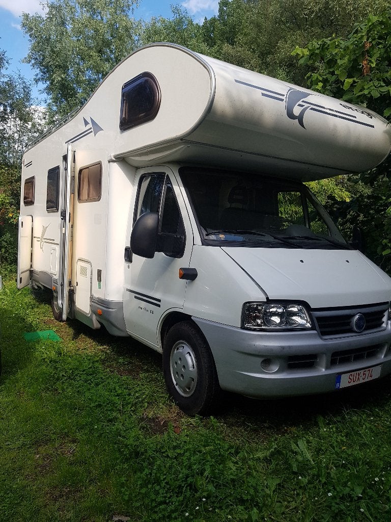 Mobilhome Elnagh M150, Chemisch toilet, Alkoof, Fiat, Roue de secours