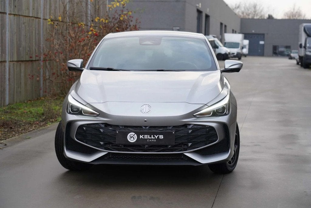 MG MG3 3 Hybrid+ Luxury*1ste eig*Topstaat! (automatique), Autos, Argent ou Gris, Achat, 143 kW, Noir