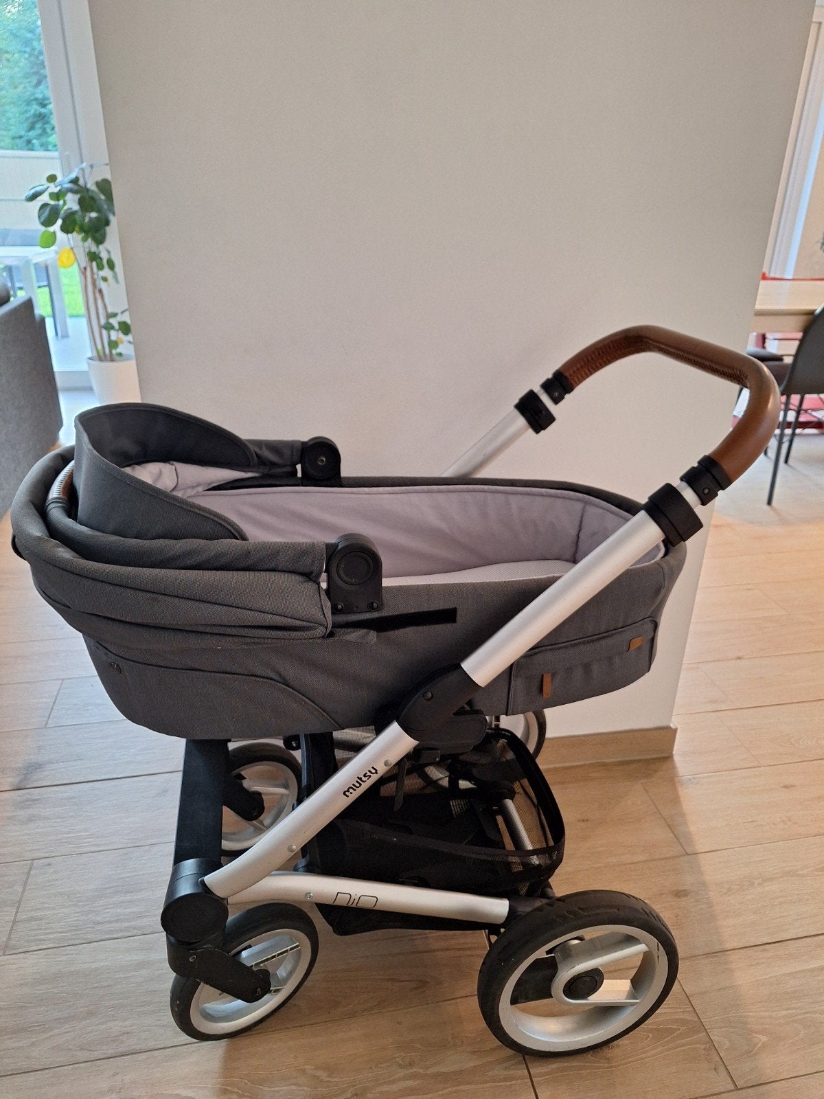 Kinderwagen &- mand, Kinderen en Baby's, Kinderwagens en Combinaties, Kinderwagen, Mutsy, Ophalen