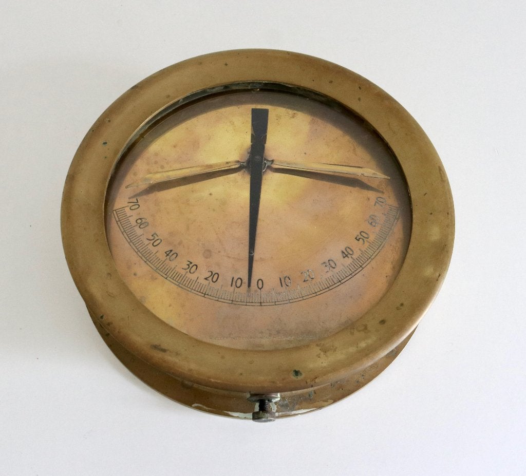Moeller Instrument Company Brass Ship Clinometer, Collections, Marine, Enlèvement, Utilisé