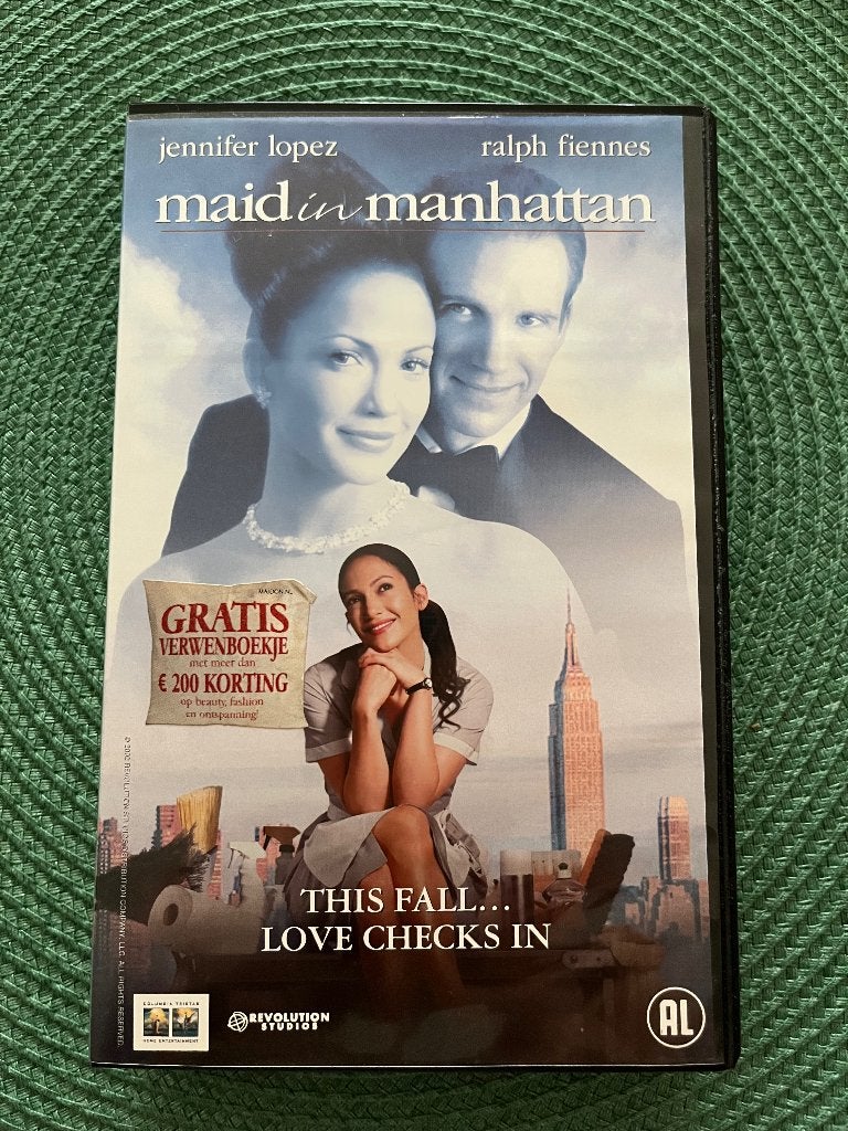 VHS film maid in Manhattan, CD & DVD, VHS | Film, Anglais, Tous les âges, Comme neuf, Autres genres