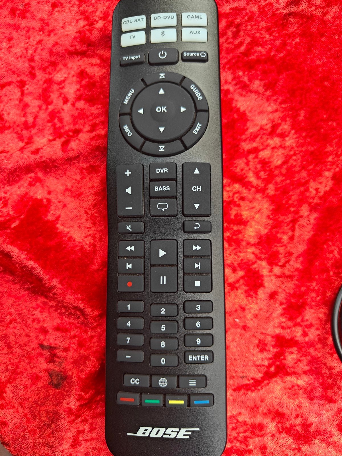 Version de luxe de la télécommande Bose Solo, Enlèvement ou Envoi