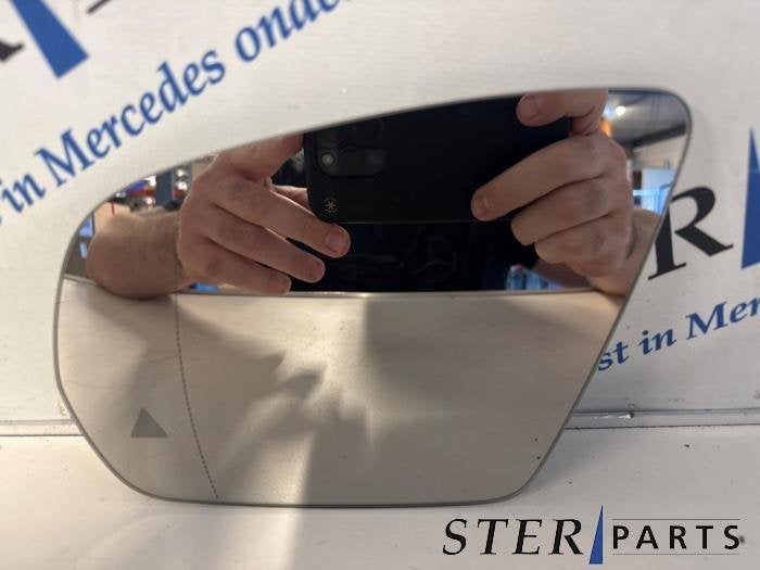 Glace rétroviseur gauche d'un Mercedes B-Klasse, Autos : Pièces & Accessoires, Rétroviseurs, Mercedes-Benz, Utilisé, 3 mois de garantie