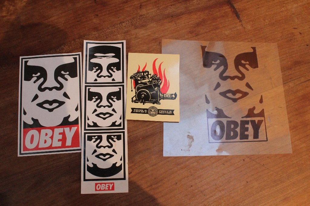 Obey the giant : Shepard Fairey : Stickers et flyers, Ophalen of Verzenden