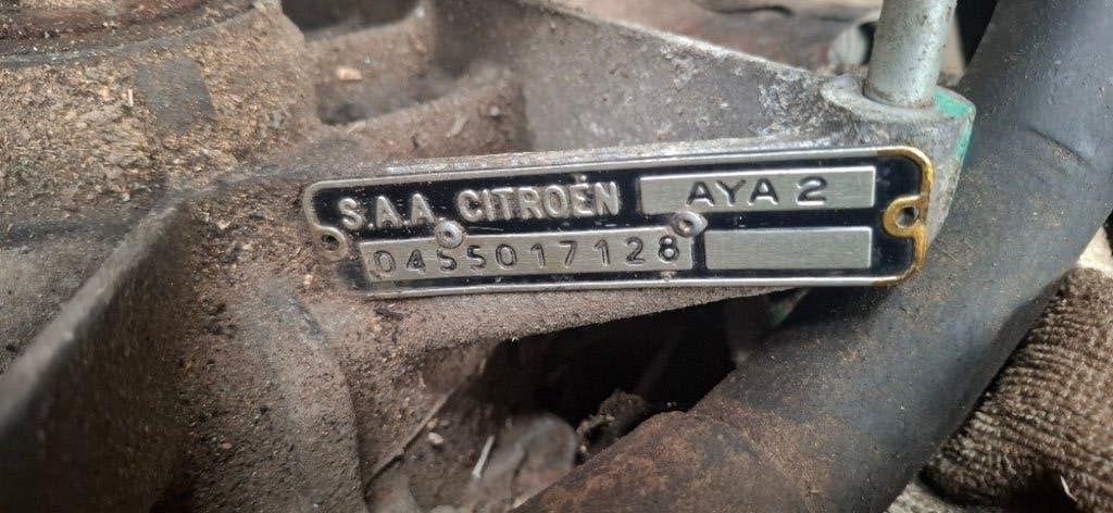 2 PK motor van Citroen Diane te koop ., foto 3